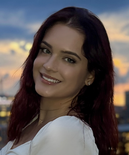 Julia - Commercial Mortgage Broker